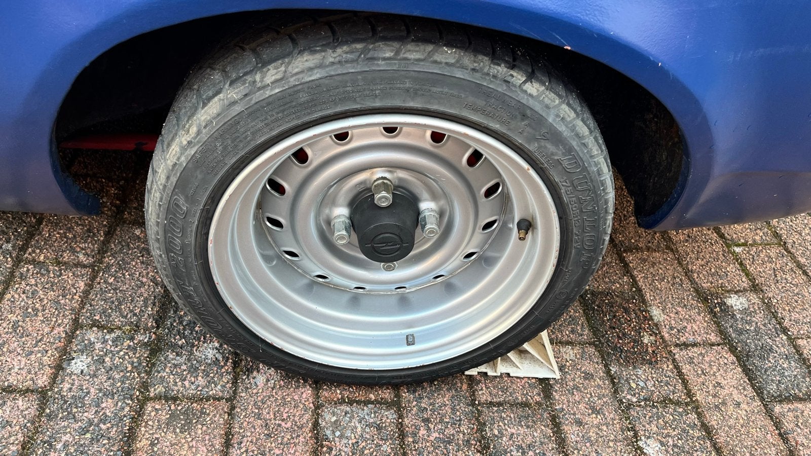 Opel Kadett C 4 stalen velgen verbreed 8J met banden, Ophalen, Gebruikt, 13 inch, 175 mm