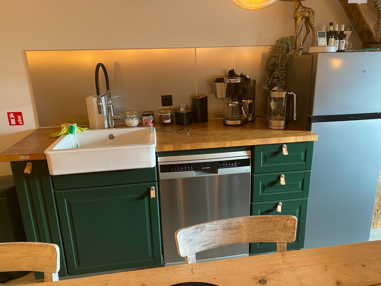 Moderne Groene ikea Keuken met Houten Optiek blad, Ophalen, Enkelwandige keuken, Zo goed als nieuw, Hout