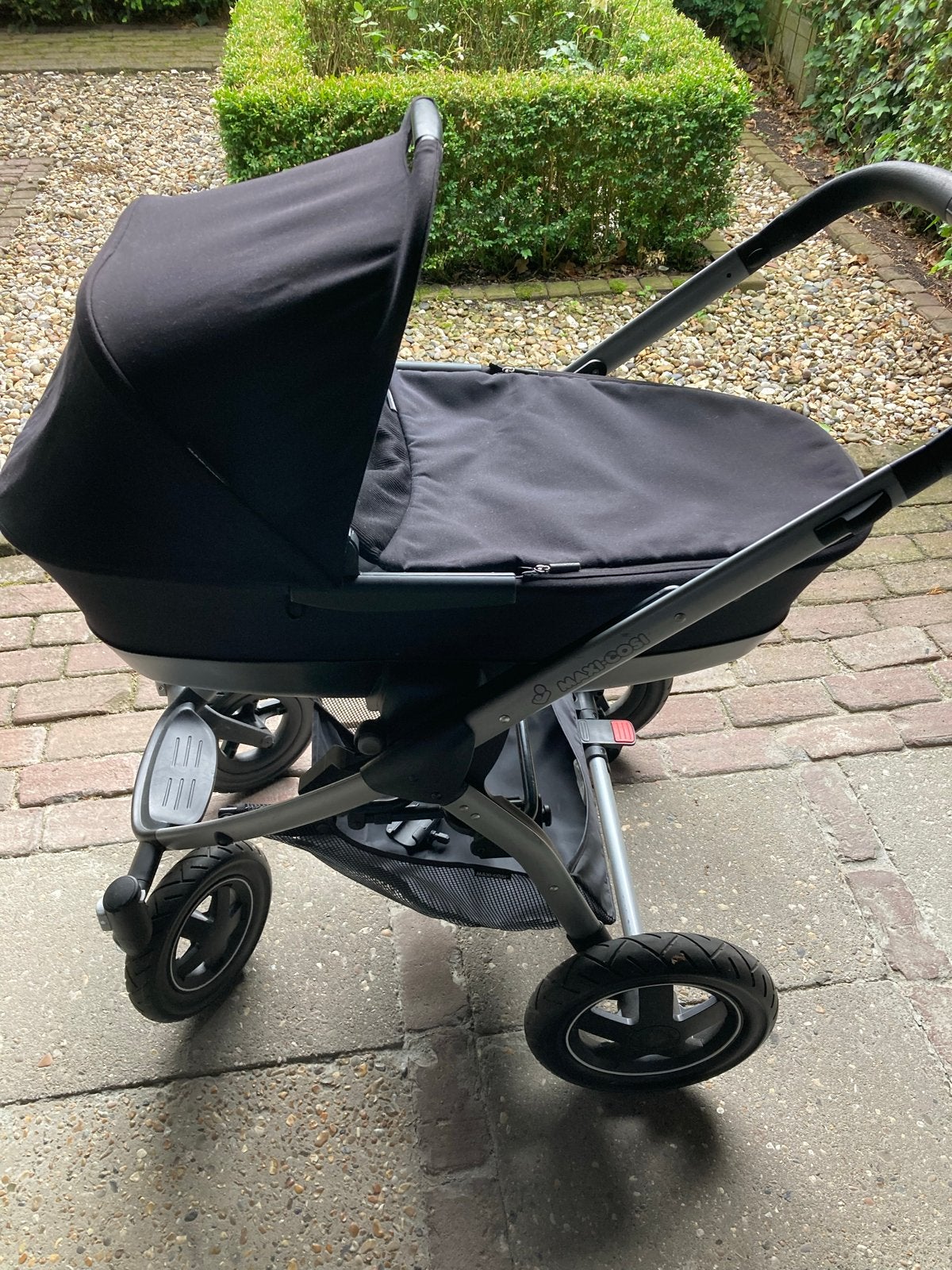 Maxi-Cosi Mura Plus 3 Combiwagen met Reiswieg, Kinderen en Baby's, Kinderwagens en Combinaties, Ophalen, Gebruikt, Luchtbanden