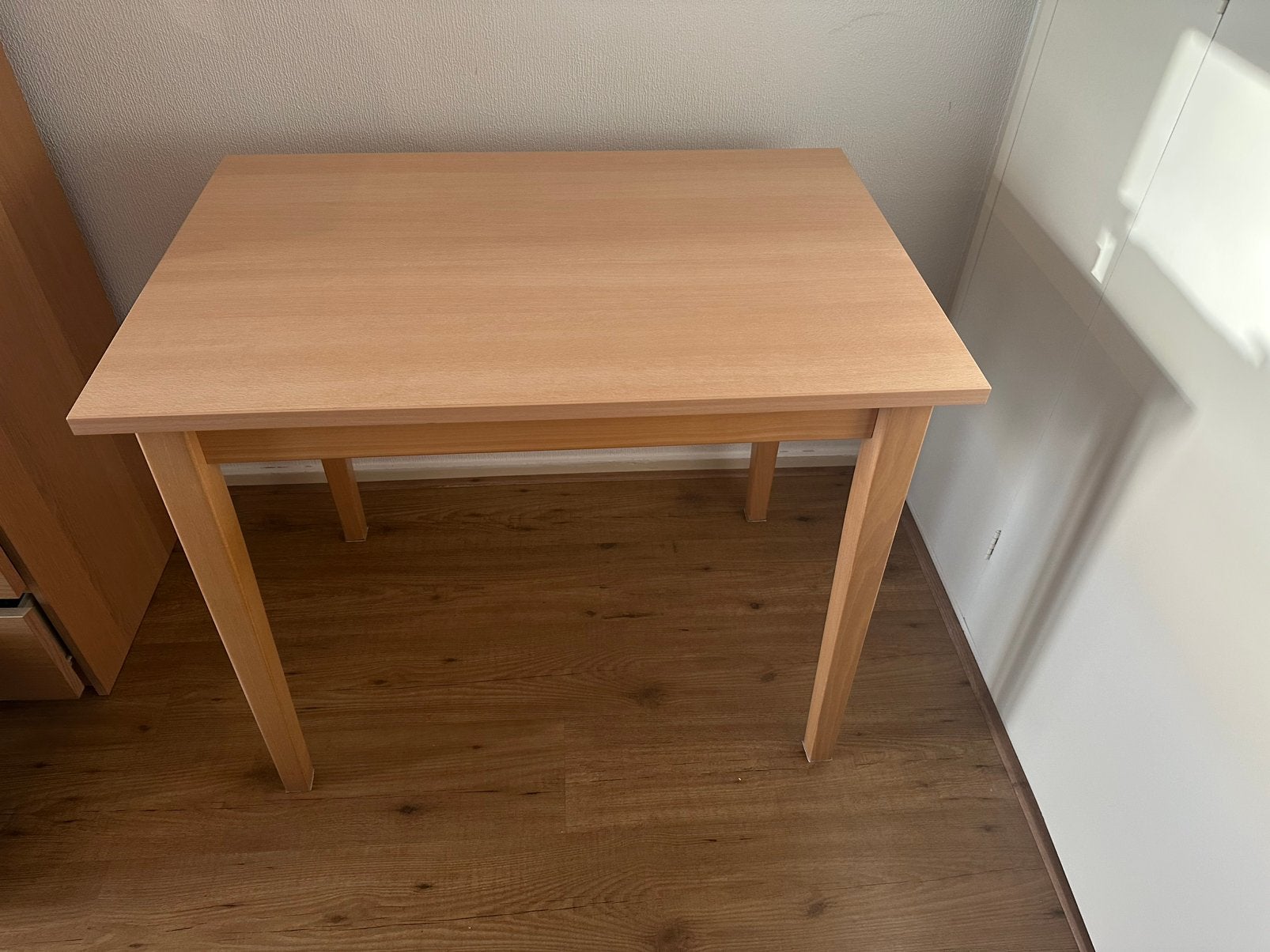 Bureautafel, Ophalen, Zo goed als nieuw