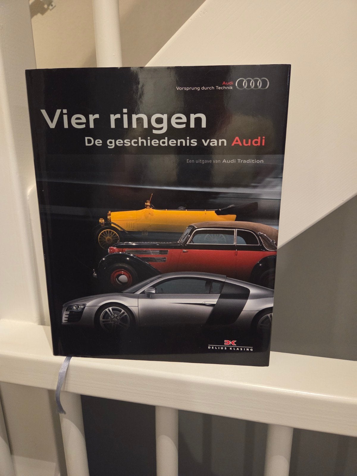 Vier ringen De geschiedenis van Audi, Ophalen of Verzenden, Nieuw, Audi