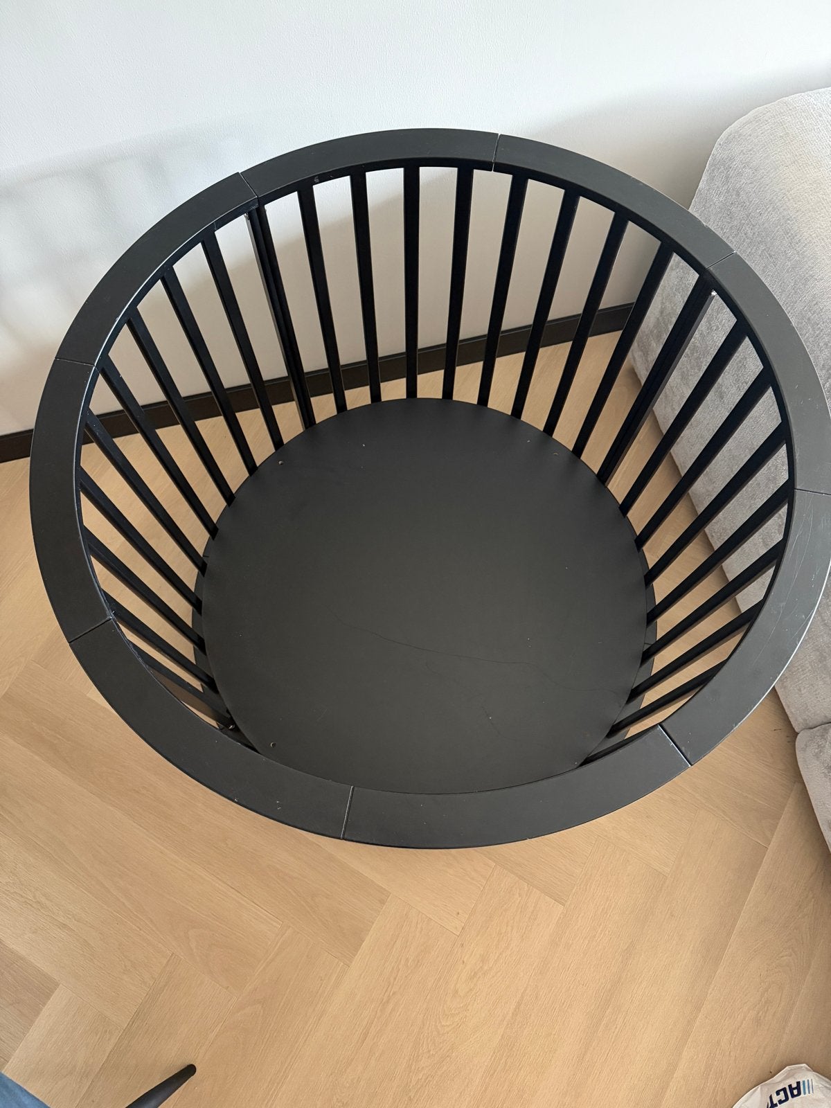 Prachtige verrijdbare ronde box - Zwart, Kinderen en Baby's, Ophalen, Zo goed als nieuw, Rond, Boxkleed