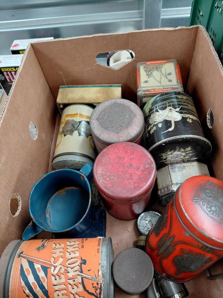 Oude blikken 8 dozen, Verzamelen, Blikken, Ophalen of Verzenden, Gebruikt, Overige