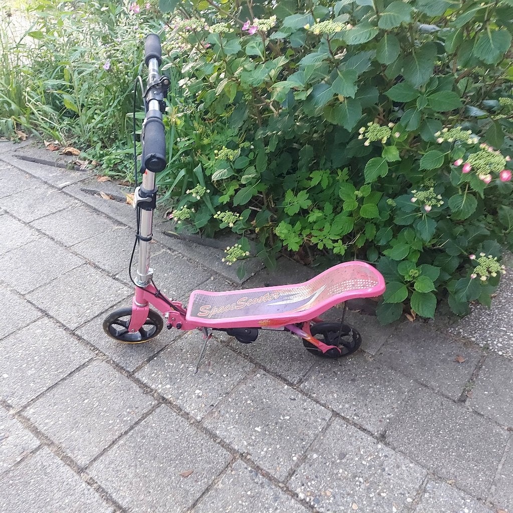 Space scooter, Fietsen en Brommers, Steps, Ophalen, Gebruikt, Kickbike, Onbekend