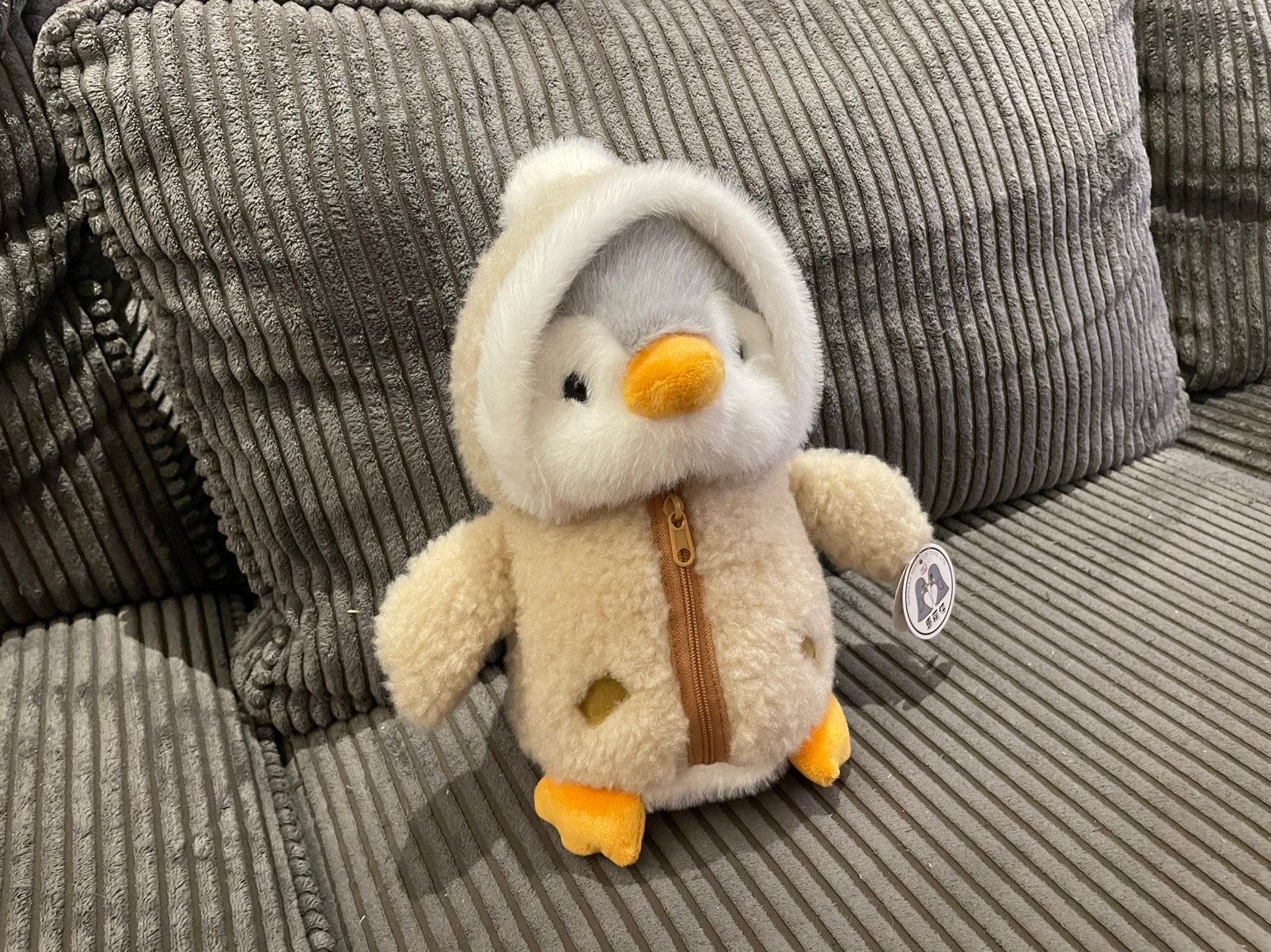 Nieuw knuffel pinguïn met wollen jas original Huili jia toys, Ophalen of Verzenden, Nieuw, Overige typen