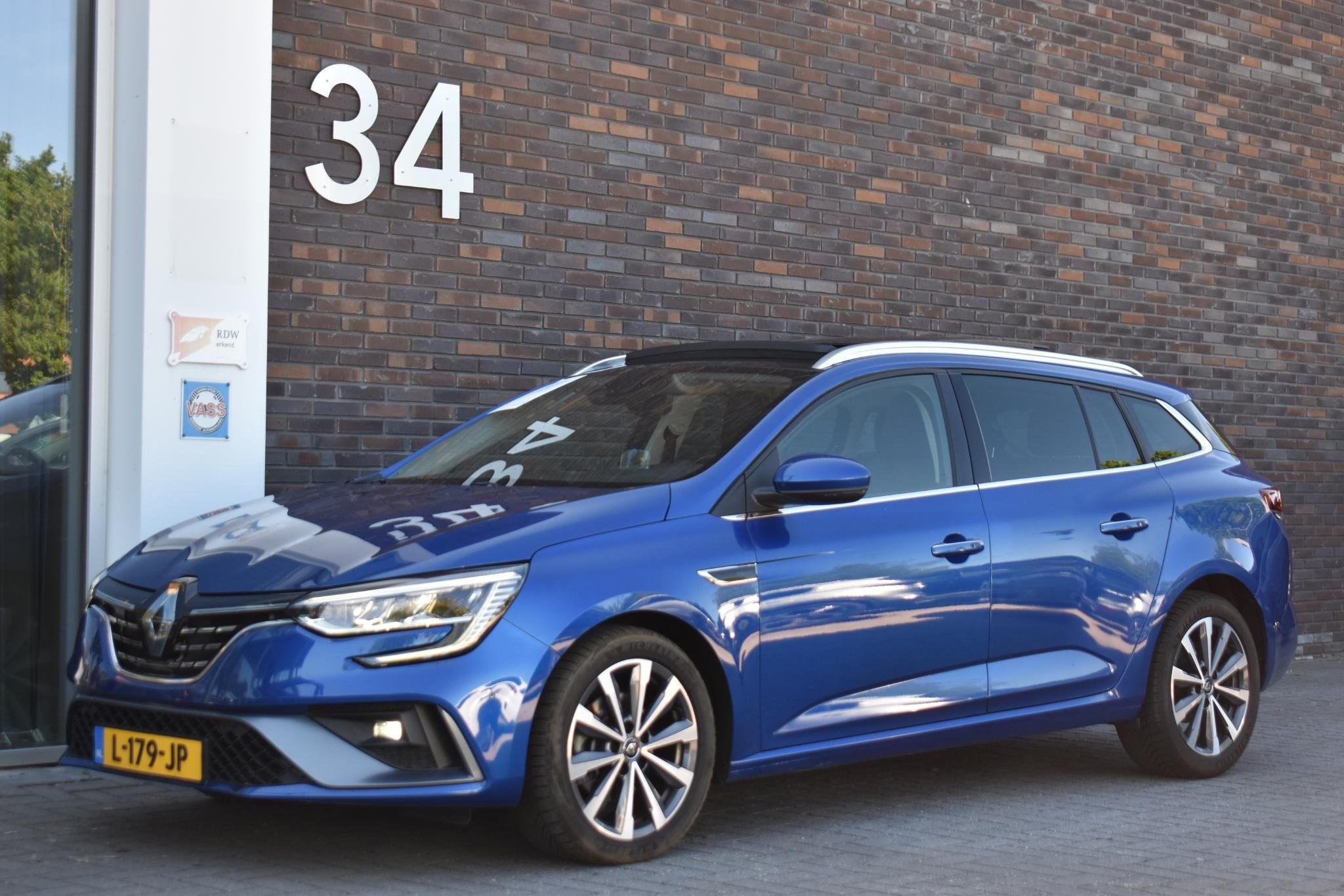 Renault Mégane Estate 1.3 TCe R.S. Line, Gebruikt, Euro 6, 4 cilinders, Blauw