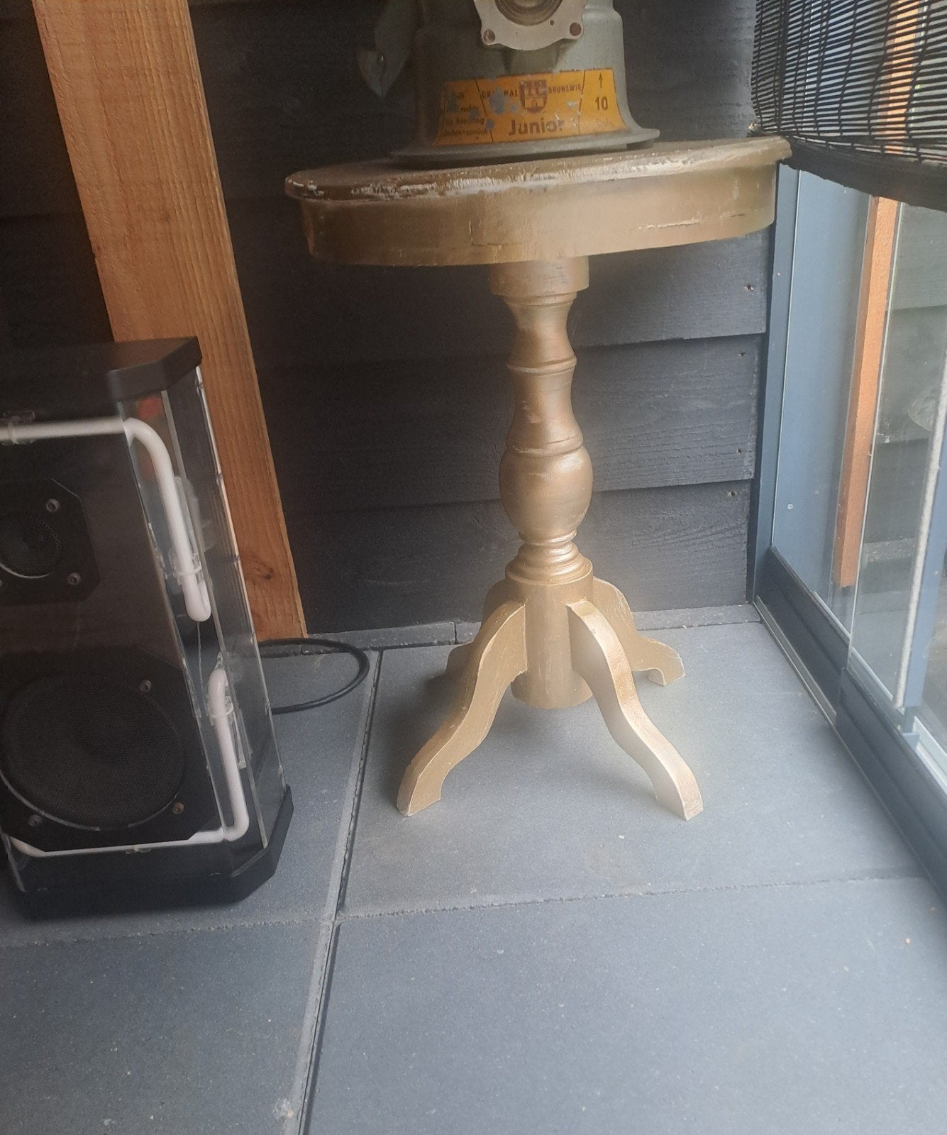 barokachtig bijzettafeltje, Ophalen