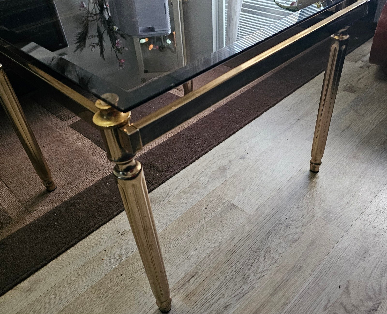 Glazen bijzettafel met gouden frame, Ophalen, Modern, Klassiek, Gebruikt, Vierkant