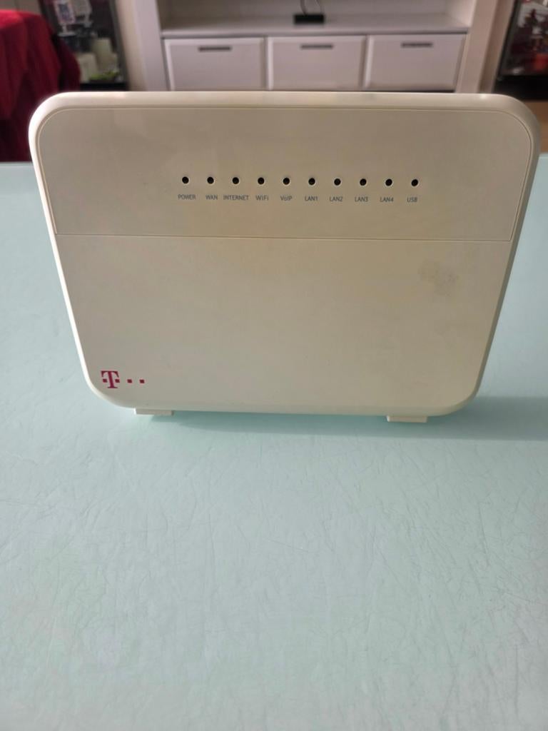T-Mobile HG659 Modem Router met doos, Computers en Software, Routers en Modems, Ophalen of Verzenden, Gebruikt, Router met modem