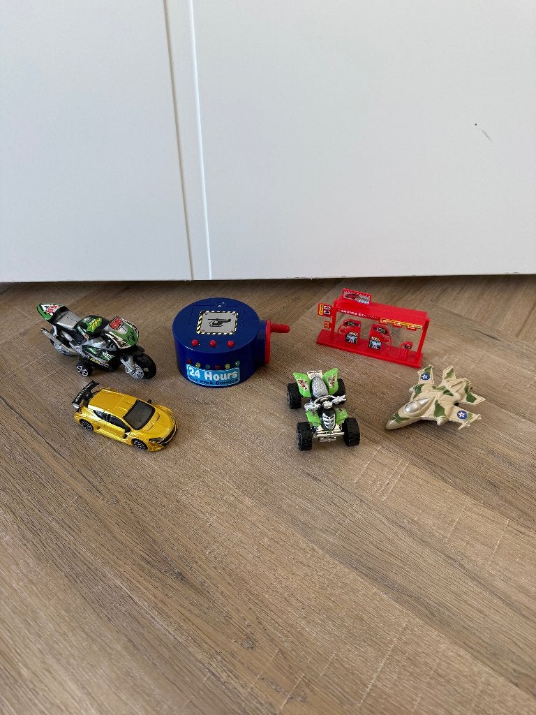 6x Helicopter platform motor Renault speelgoed auto quad set, Kinderen en Baby's, Speelgoed | Speelgoedvoertuigen, Ophalen of Verzenden