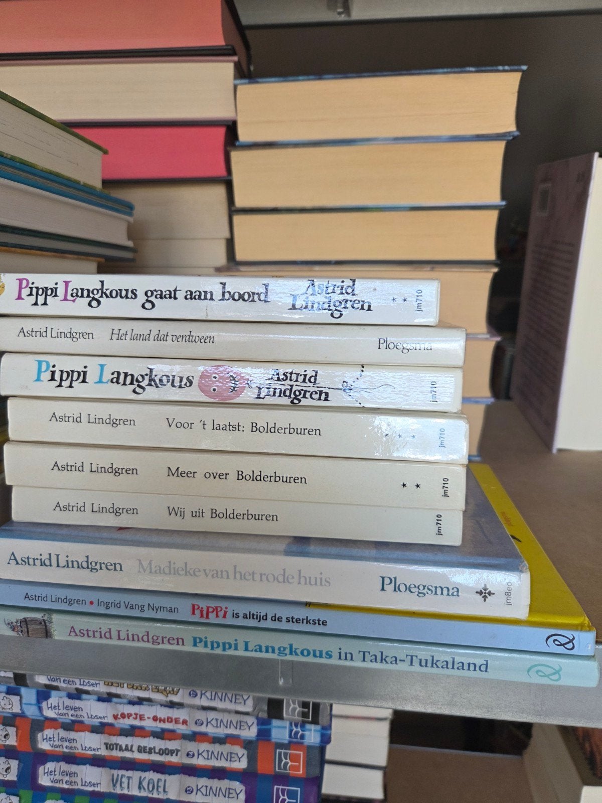 21x boeken - Astrid Lindgren oa Pippi Langkous + Bolderburen, Ophalen of Verzenden, Zo goed als nieuw