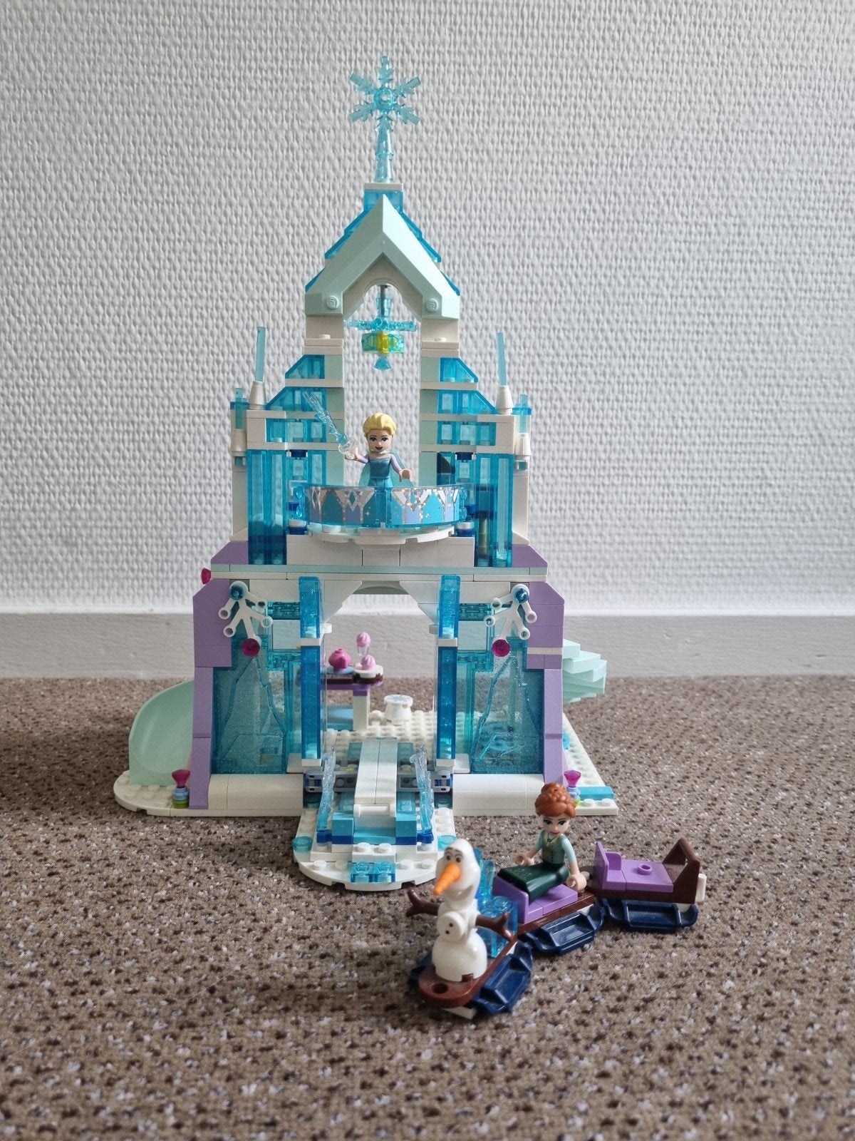 LEGO Disney Frozen Elsa's Betoverde IJskasteel (43172), Lego, Ophalen of Verzenden, Zo goed als nieuw, Disney