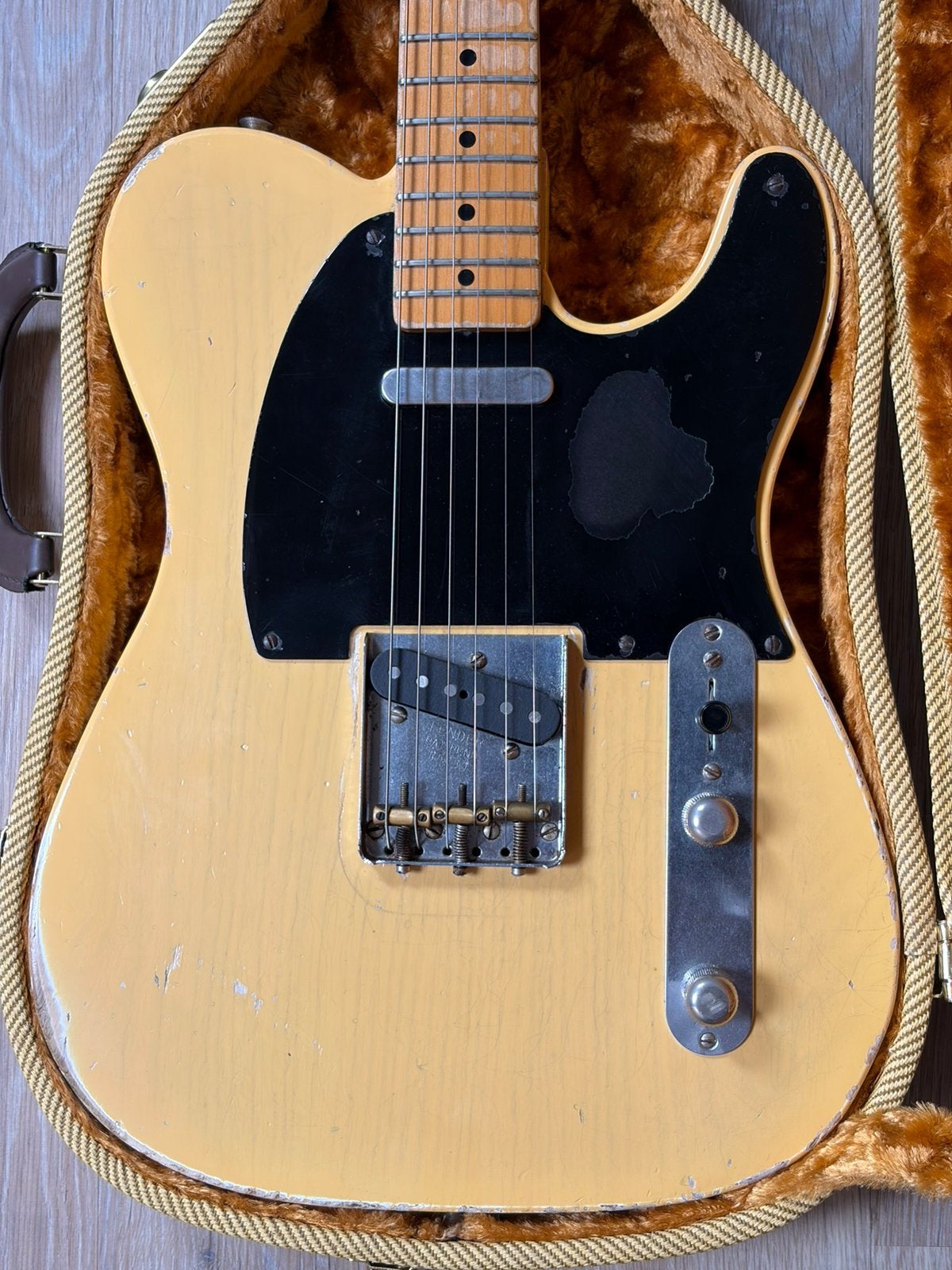 Fender Custom Shop ‘51 Nocaster Relic – Butterscotch Blonde, Muziek en Instrumenten, Snaarinstrumenten | Gitaren | Elektrisch