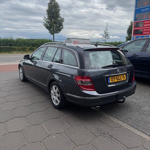 MERCEDES C-Klasse C200 K ESTATE AUT5 Avantgarde Launch Editi, Auto's, Automaat, 4 cilinders, 1796 cc, Automatische klimaatregeling