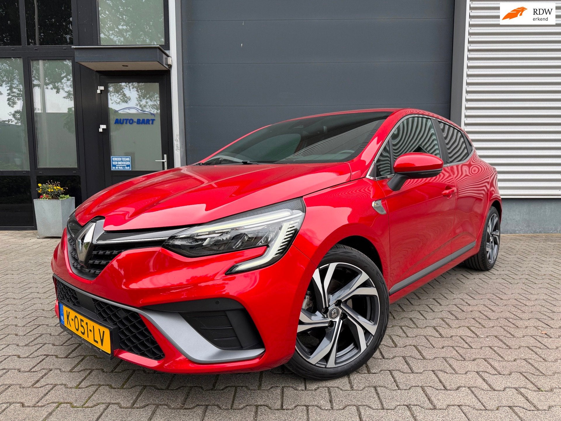 Renault Clio 1.6 E-Tech Hybrid 140 RS Line| viritual| LED|, Dealer onderhouden, 28 km/l, Gebruikt, 4 cilinders