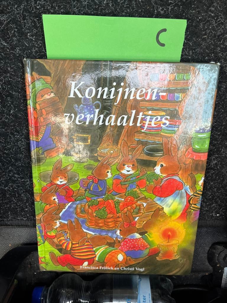 Konijnenverhaaltjes - Francisca Fröhlich en Christl Vogl, Ophalen of Verzenden, Zo goed als nieuw, Sprookjes
