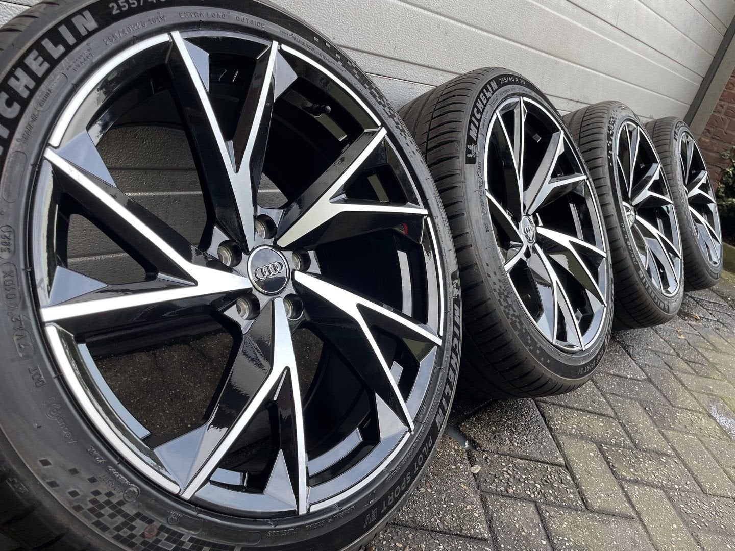 20 " Audi A6 S6 C8 Allroad Q3 SQ3 RSQ3 A7 S7 4K A8 D5 velgen, 255 mm, -, -, Banden en Velgen