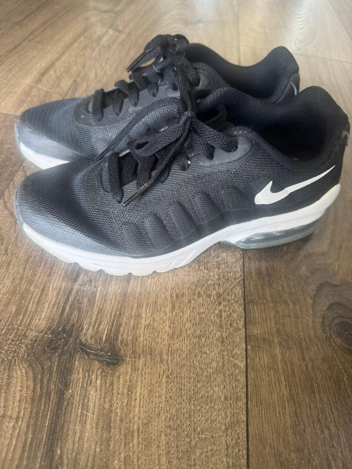 Nike sneakers maat 36.5 zwart, Ophalen of Verzenden, Zo goed als nieuw, Jongen, Schoenen