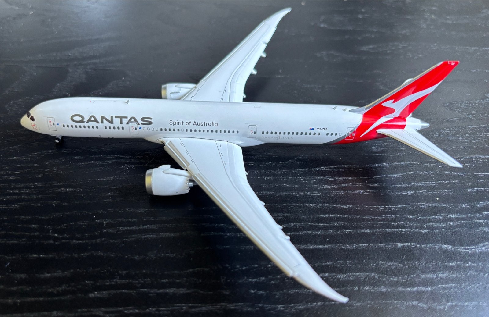 Qantas Boeing 787-9 JC Wings 1:400 VH-ZNF Flaps Down, Overige merken, 1:200 of kleiner, Verzenden, Zo goed als nieuw