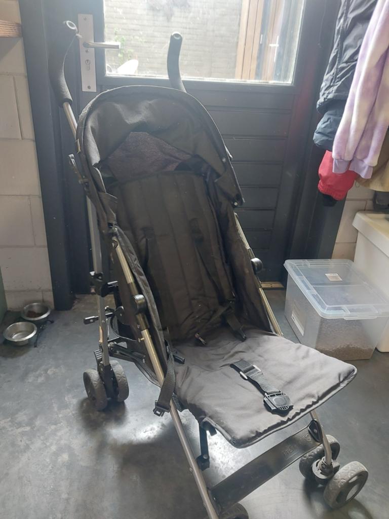 Handige en compacte buggy - Ideaal voor onderweg!, Ophalen, Gebruikt, Overige merken, Verstelbare rugleuning