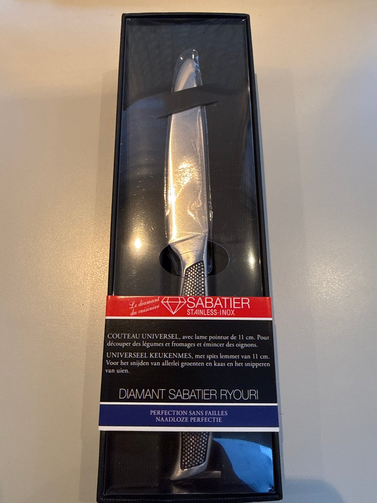 Sabatier Ryouri Universeel Keukenmes 11cm - Nieuw in doos, Overige typen, Ophalen of Verzenden, Metaal, Overige merken