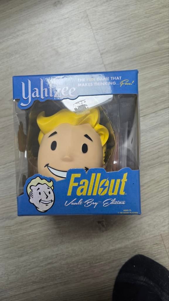 Fallout yahtzee, Ophalen of Verzenden, Zo goed als nieuw