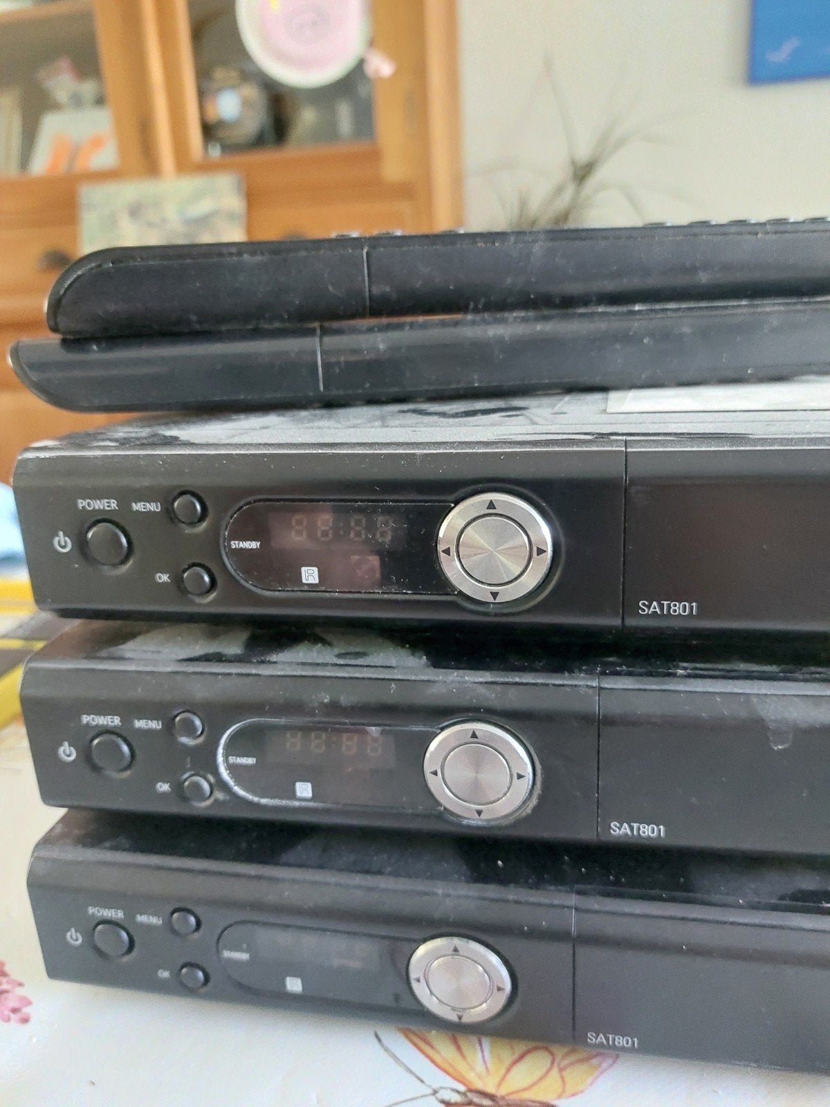 Satellietontvangers M7 SAT801 - 3 stuks, deels compleet, Ophalen of Verzenden, Gebruikt, Decoder