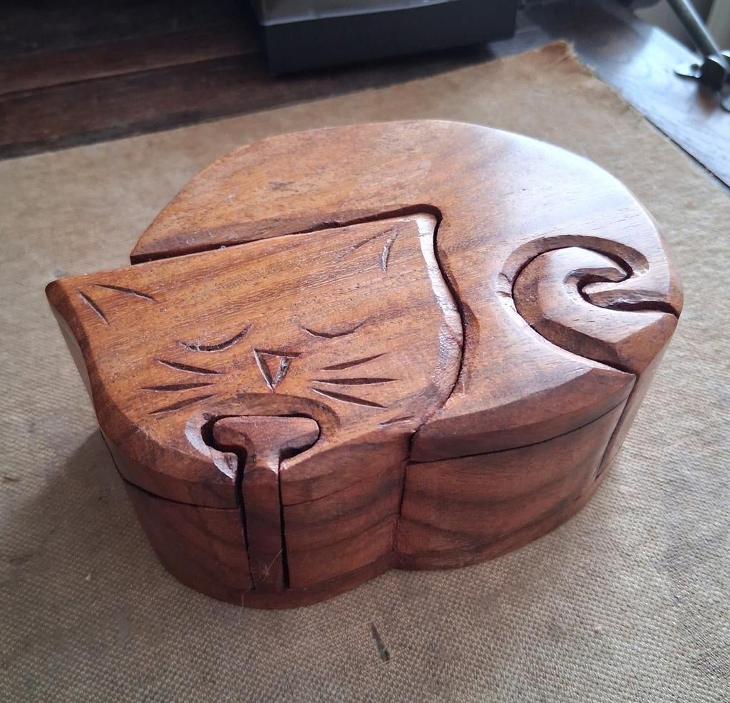 Puzzlebox Houtsnijwerk poes puzzeldoos, Ophalen of Verzenden