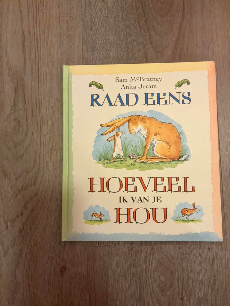 Boekjes Raad eens hoeveel ik van je hou, Ophalen of Verzenden, Zo goed als nieuw
