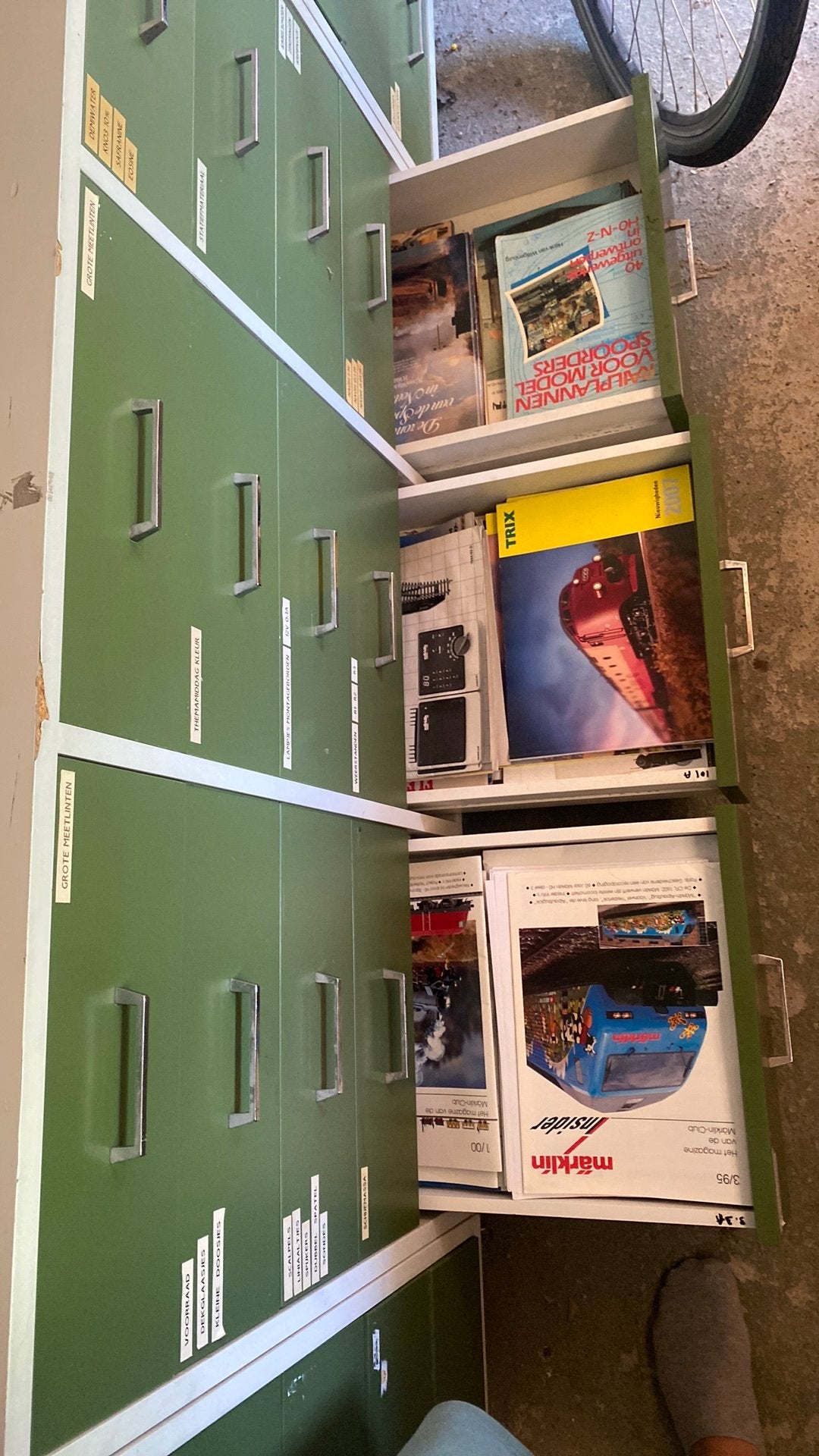 Verzameling HO treinboeken, Marklin, treinbaan, catalogi, Hobby en Vrije tijd, Modeltreinen | H0, Ophalen, Gebruikt, Gelijkstroom