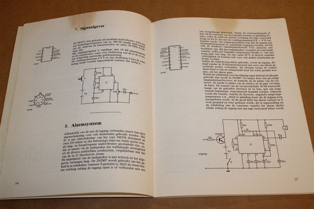 50 Praktische Schakelingen met IC\'s — Zeldzaam [1983], Boeken, Techniek, Ophalen of Verzenden, Gelezen, Bouwkunde