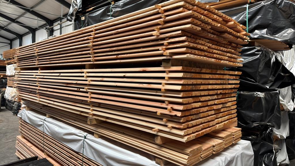 Douglas dubbel rhombus | 28x140 mm |, Ophalen of Verzenden, Nieuw, 250 cm of meer, Planken