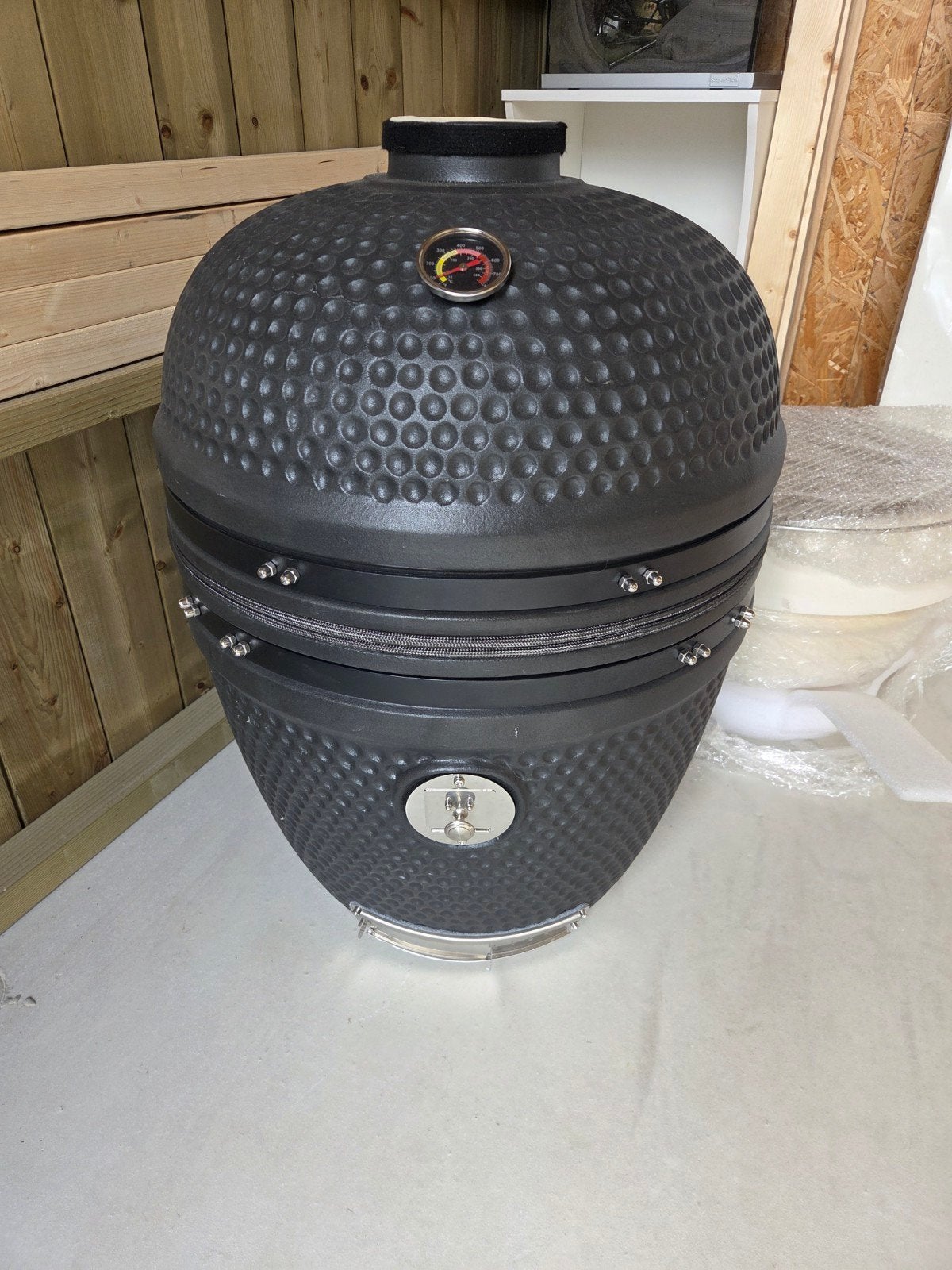 Big Bear KAMADO XL BLACK - Premium Kamado BBQ, Tuin en Terras, Houtskoolbarbecues, Ophalen of Verzenden, Nieuw, Big Bear, Met accessoires