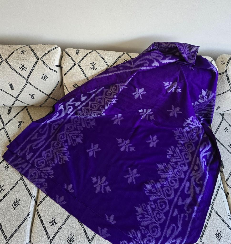 Vintage ikat doek paars blauw groot textiel Bali Indonesie, Paars, Ophalen of Verzenden, 30 tot 120 cm, Katoen