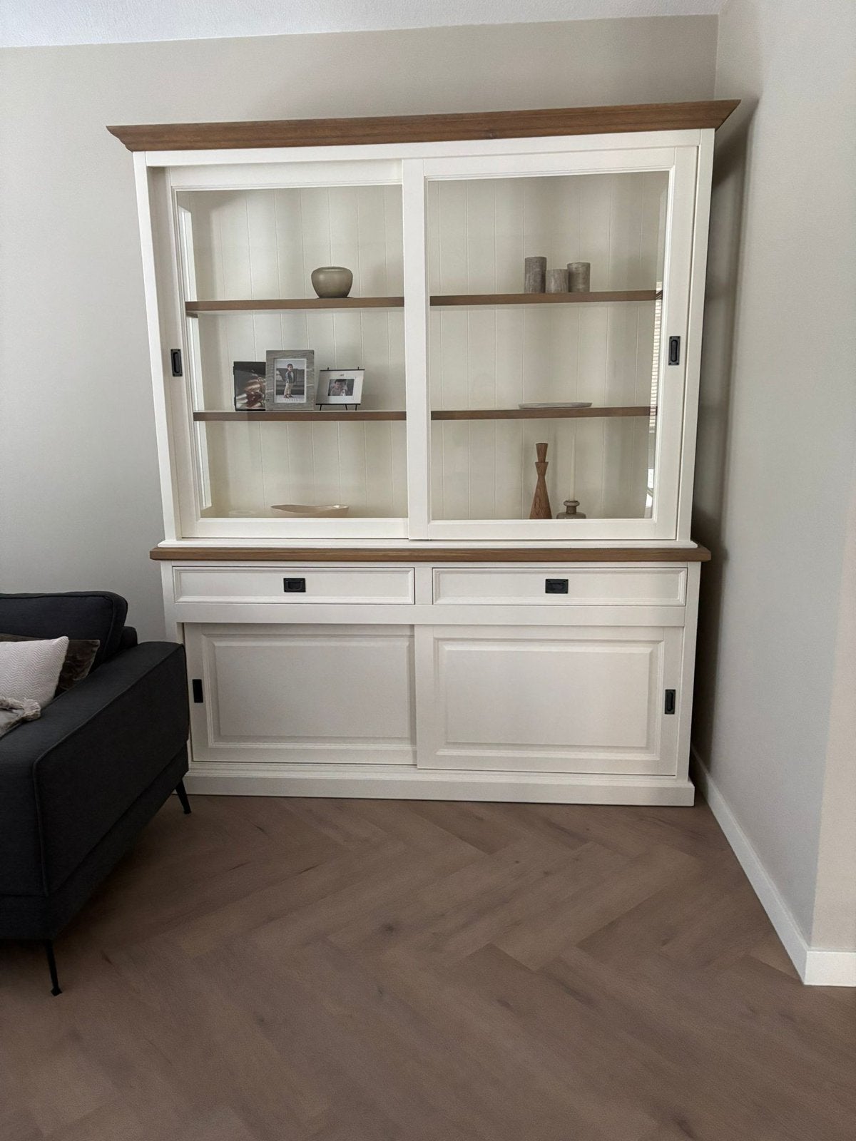 Zeer nette buffetkast te koop!, Huis en Inrichting, Ophalen, Zo goed als nieuw, 25 tot 50 cm, 200 cm of meer