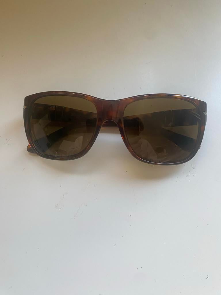 Persol zonnebril met origineel etui en gepolariseerde glazen, Overige merken, Zonnebril, Bruin, Ophalen of Verzenden