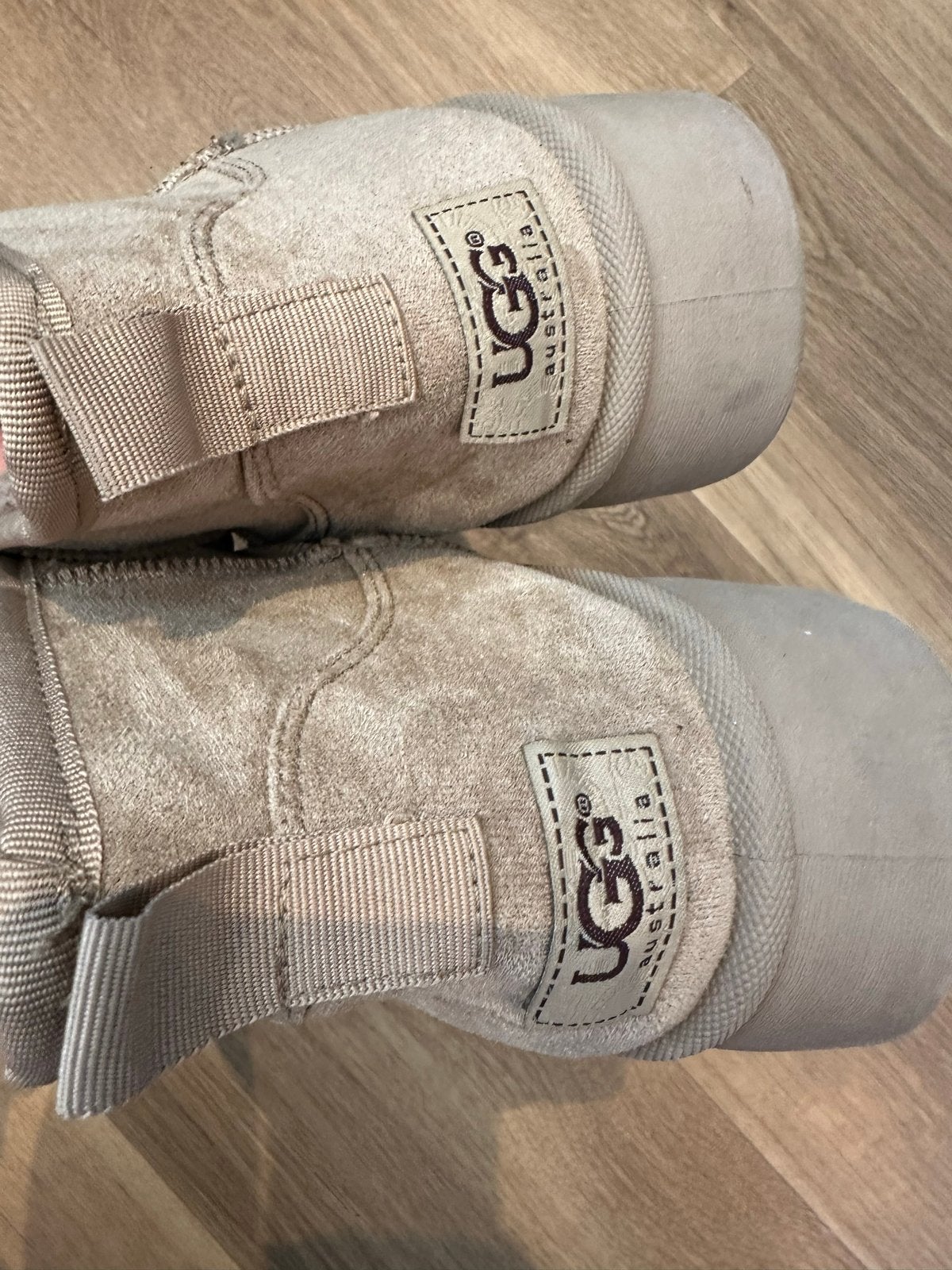 Comfortabele UGG-achtige australia laarzen - Maat 41, Kleding | Dames, Schoenen, Beige, Lage of Enkellaarzen, Ophalen of Verzenden