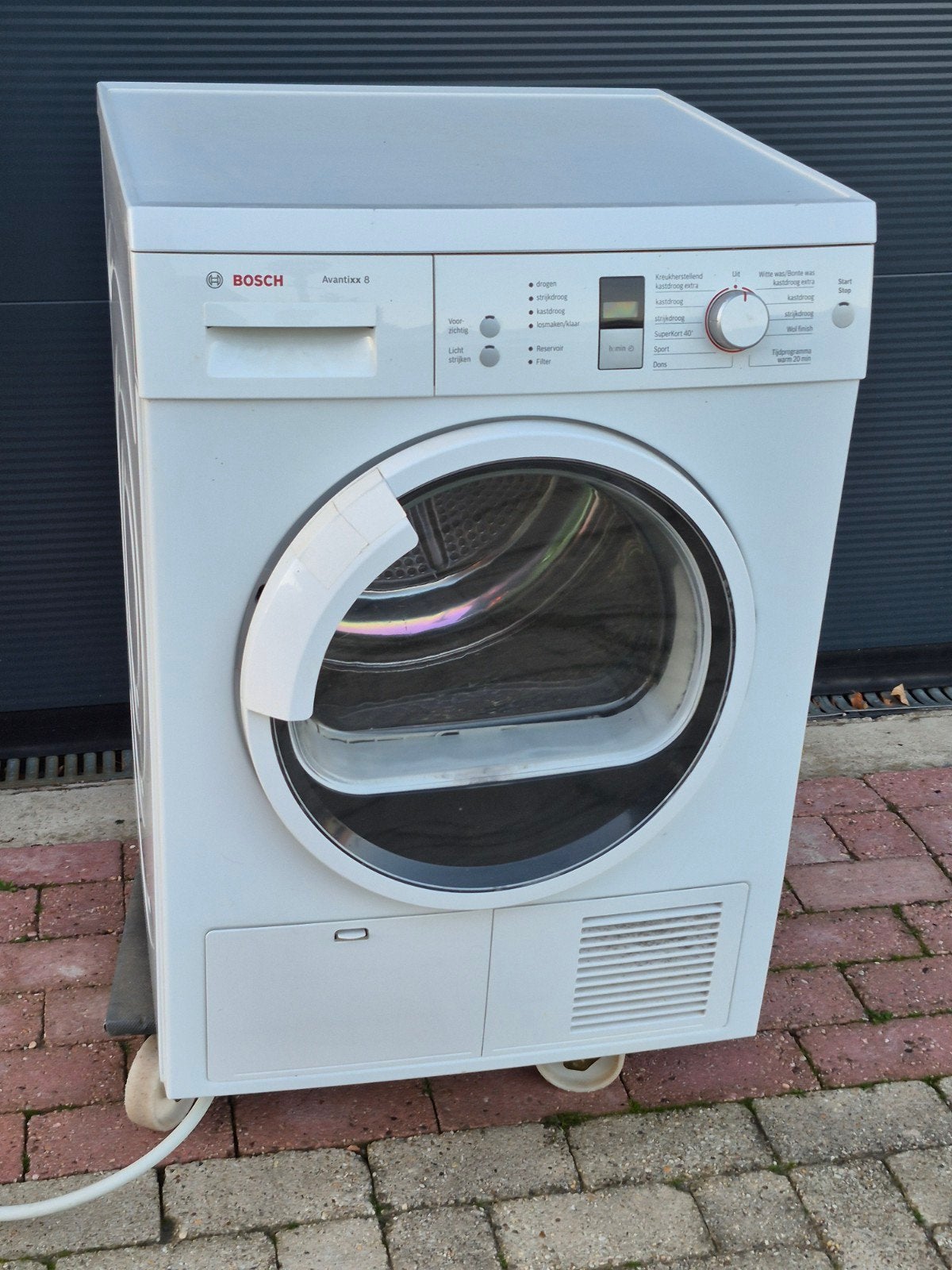 Gaat niet meer aan! Bosch avantixx 8 condensdroger 8kg, Ophalen, 6 tot 8 kg, Voorlader, Niet werkend