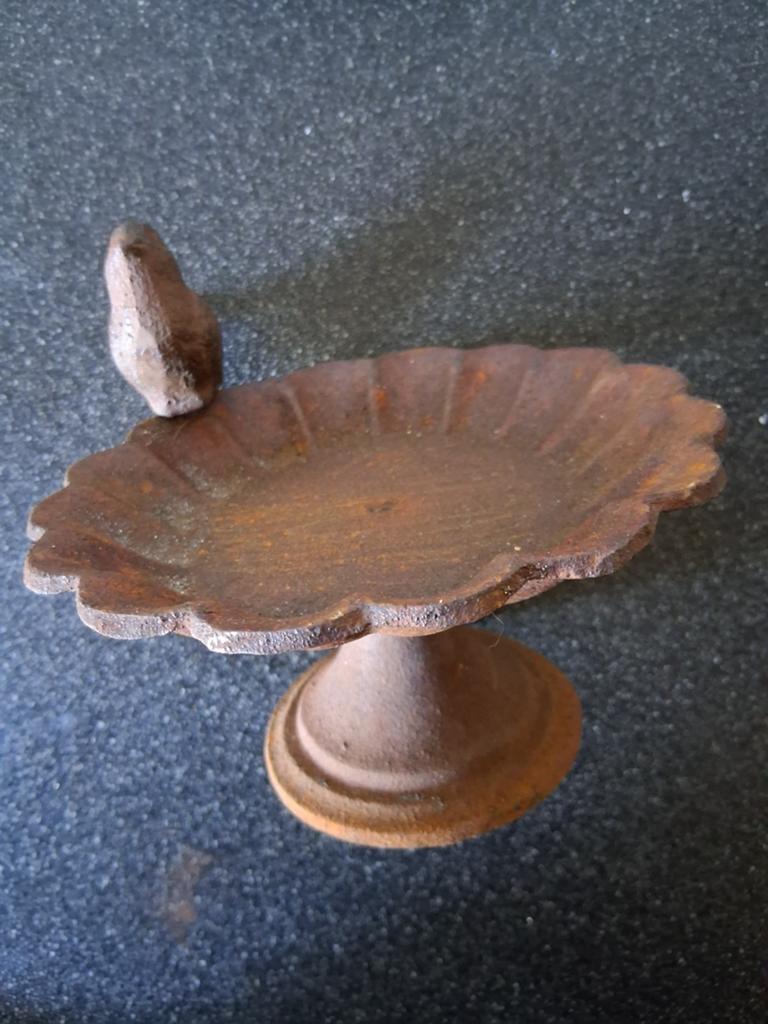 Decoratieve gietijzeren vogelvoederbak of schaal, Ophalen of Verzenden