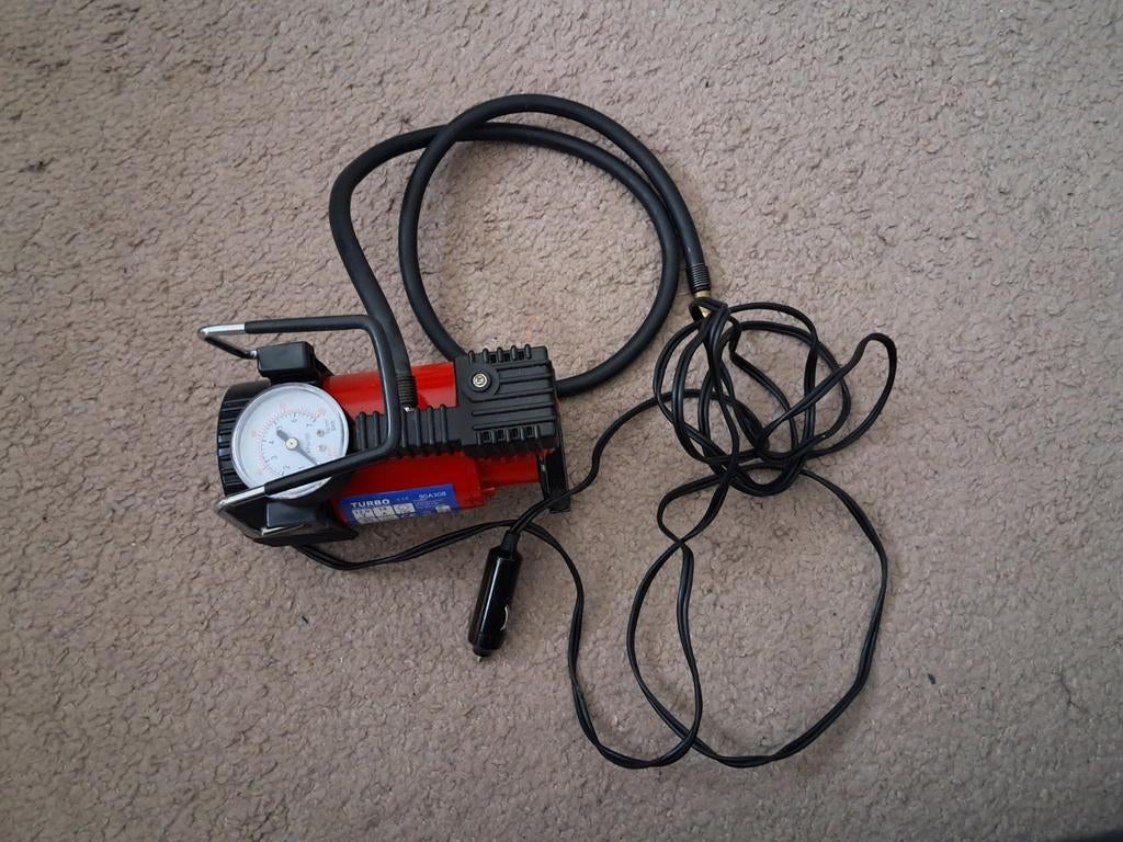 12V Auto Bandenpomp - Elektrisch, Auto-onderdelen, Ophalen of Verzenden, Gebruikt, Universele onderdelen