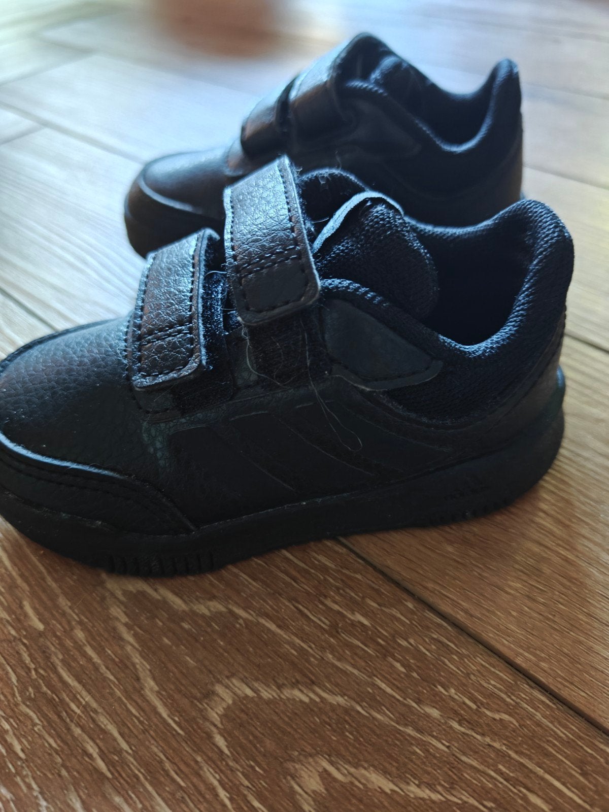 Adidas sportschoenen maat 22 voor jongens of meisjes, Adidas, Gebruikt, Jongen of Meisje, Schoenen