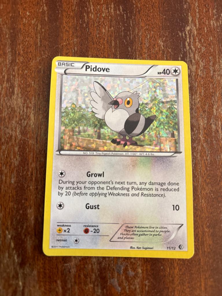Pokémon Kaart: Pidove (Foil, 2011), Ophalen of Verzenden, Zo goed als nieuw, Losse kaart, Foil