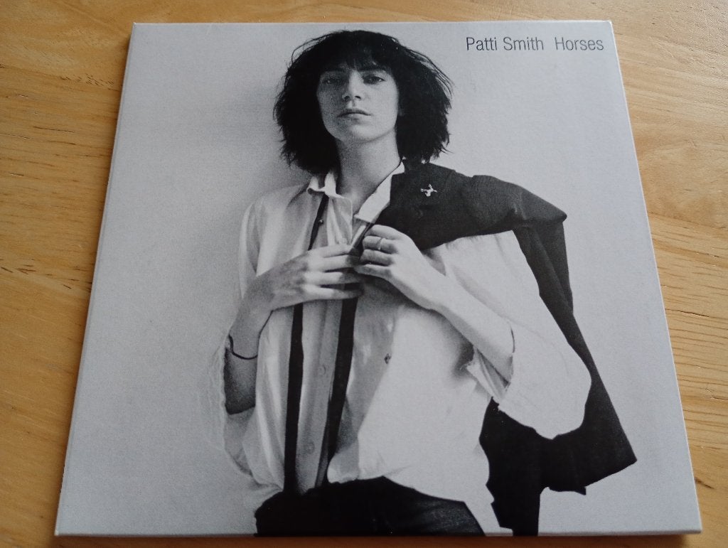 CD Patti Smith - Horses + 1 extra track, Verzenden, Zo goed als nieuw, Poprock