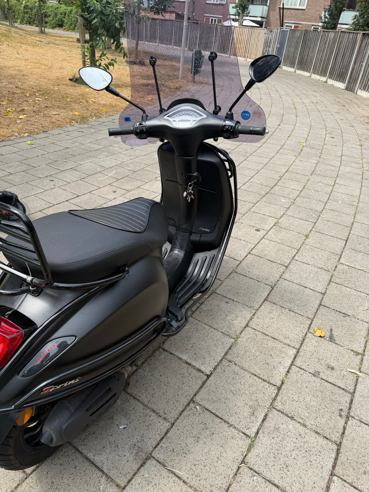 Vespa Sprint mat zwart - 13800 km, Ophalen of Verzenden, Gebruikt, Benzine, Vespa