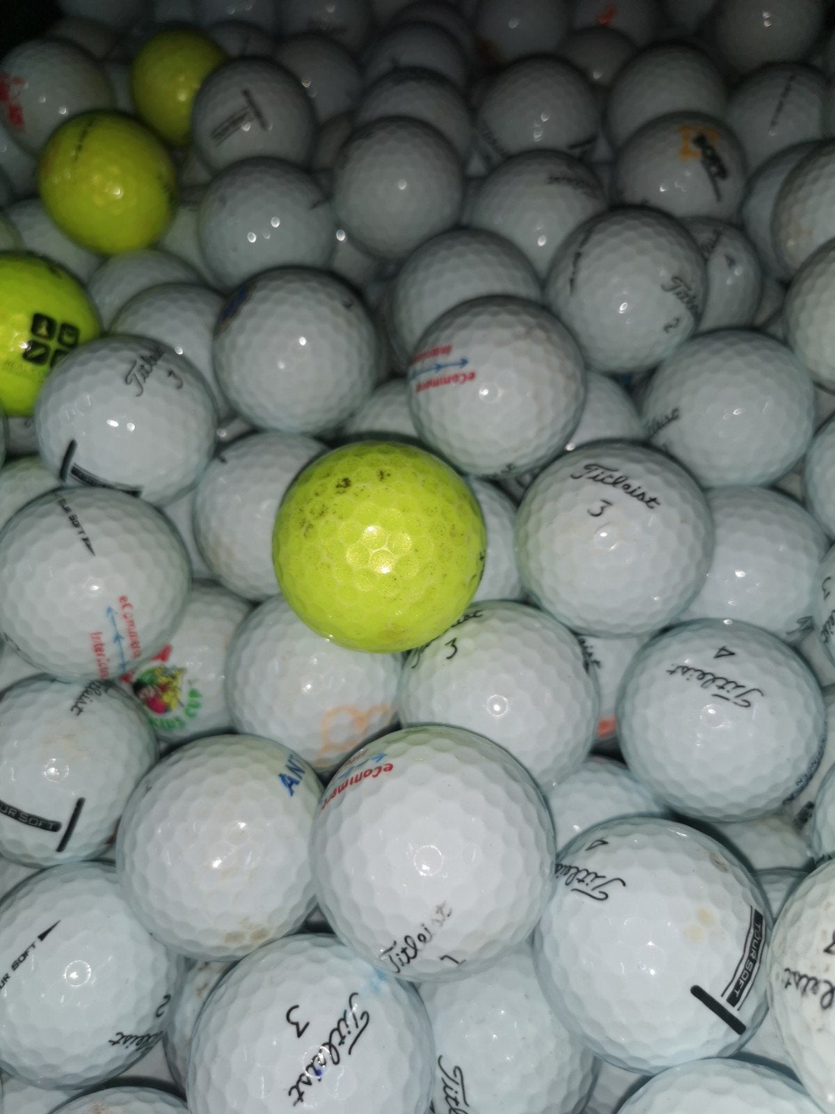 Titleist tour soft golfballen 50 stuks, Ophalen of Verzenden, Bal(len)