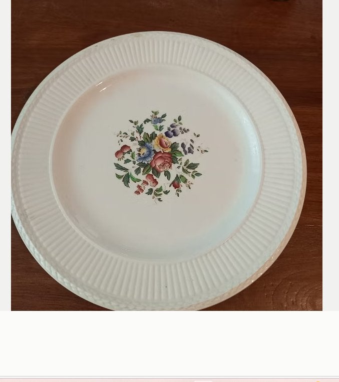 Wedgwood Conway Gebakschaal / Taartschaal – Ø 32,5 zgan, Huis en Inrichting, Ophalen of Verzenden, Zo goed als nieuw, Porselein