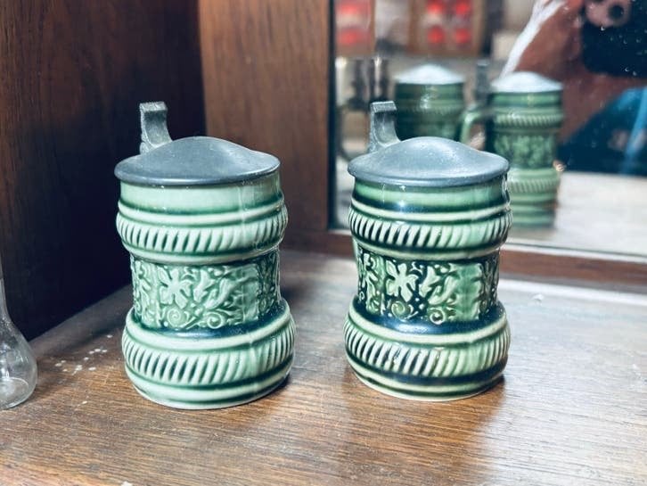 Set van 2 kleine Vintage potjes mosterd??met Tin Deksel, Ophalen of Verzenden