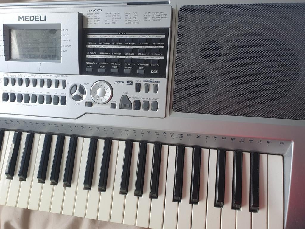 Medeli MD700 keyboard, Ophalen of Verzenden, Zo goed als nieuw, Medeli, Midi-aansluiting