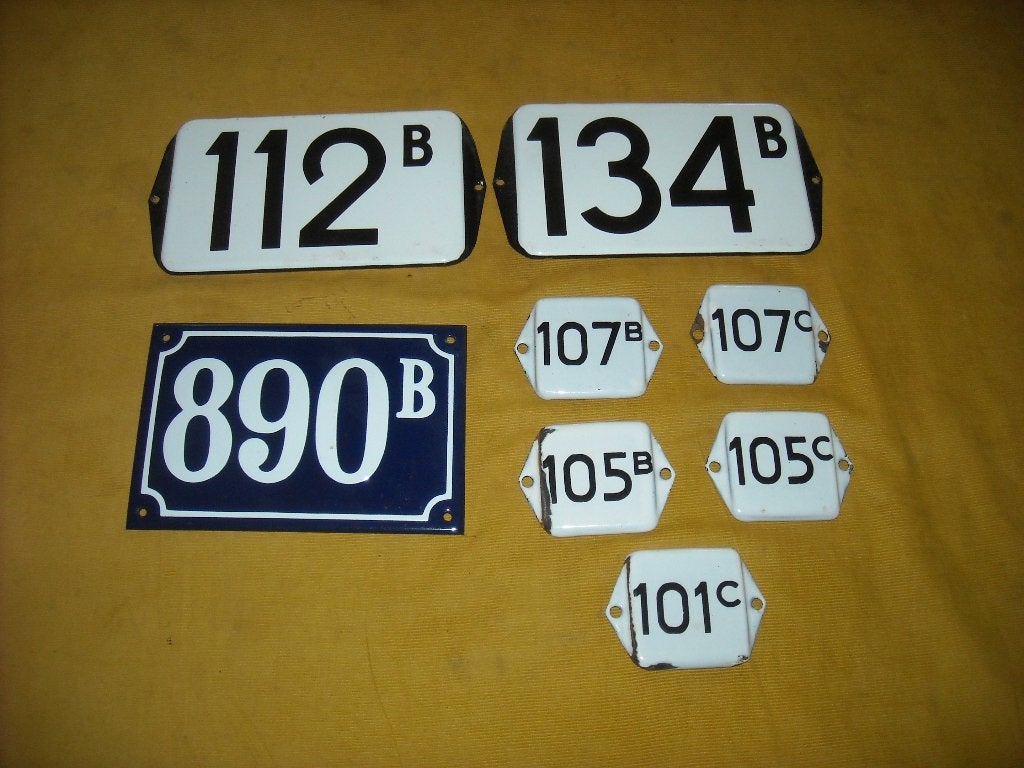 emaille huisnummer 101c 105b 105c 107b 107c 112b 134b 890b, Ophalen of Verzenden