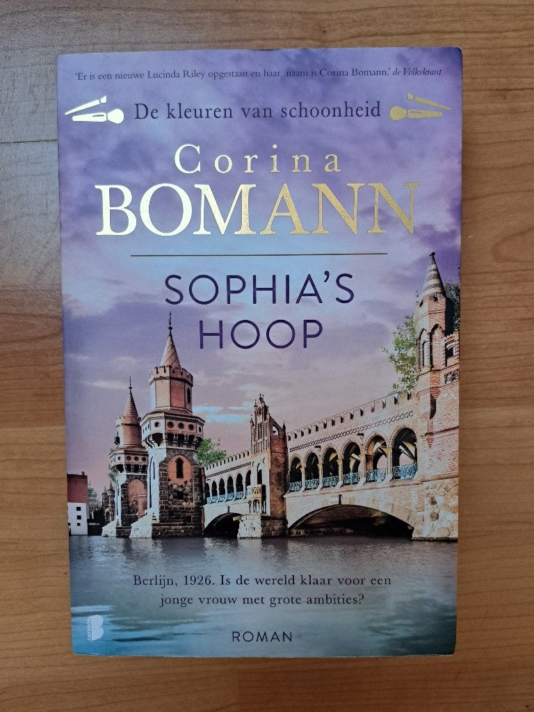 Roman Sophia's Hoop van Corina Bomann, Ophalen of Verzenden, Zo goed als nieuw, Corina Bomann, Nederland